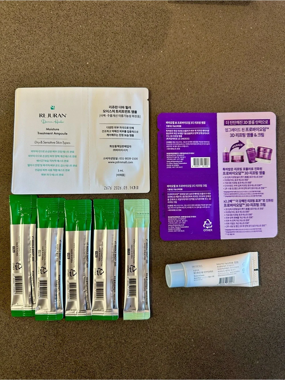 Korean Skincare Travel Bundle - Picture 2 of 2
